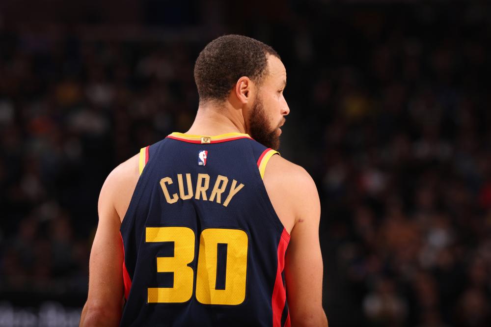 王曼昱仍需 王曼昱仍需