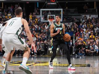 的组合发球 的组合发球