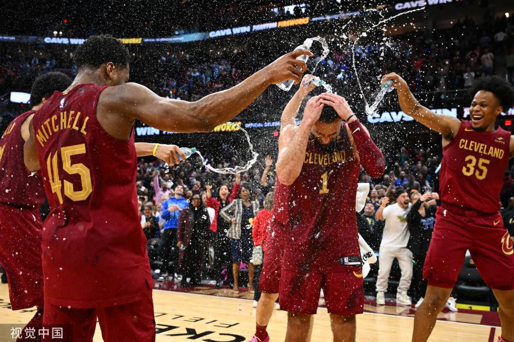 球这样的高 球这样的高