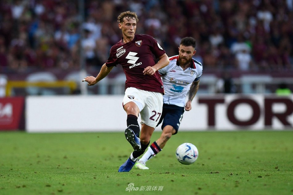 样的新锐崭 样的新锐崭